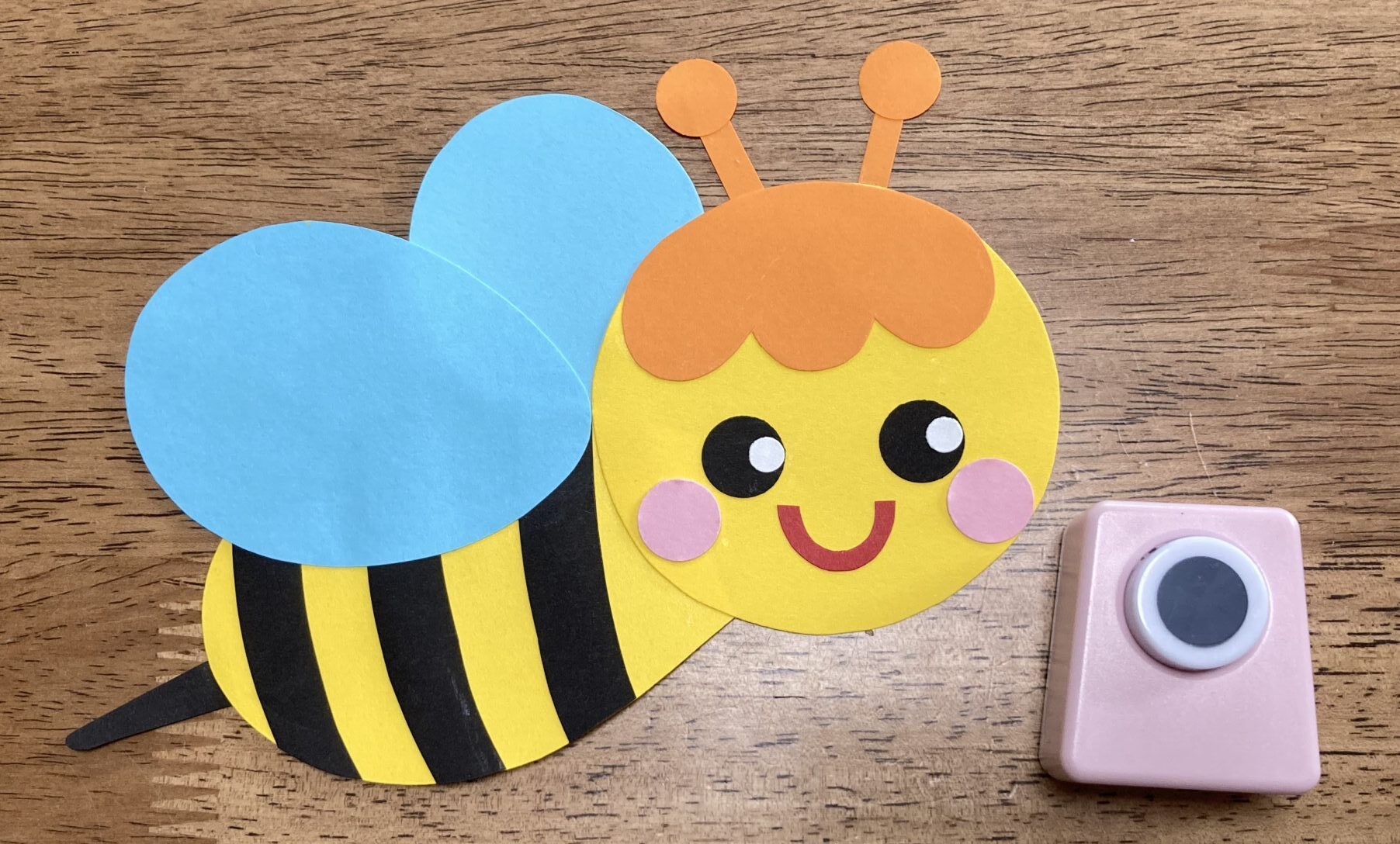 クラフトパンチ