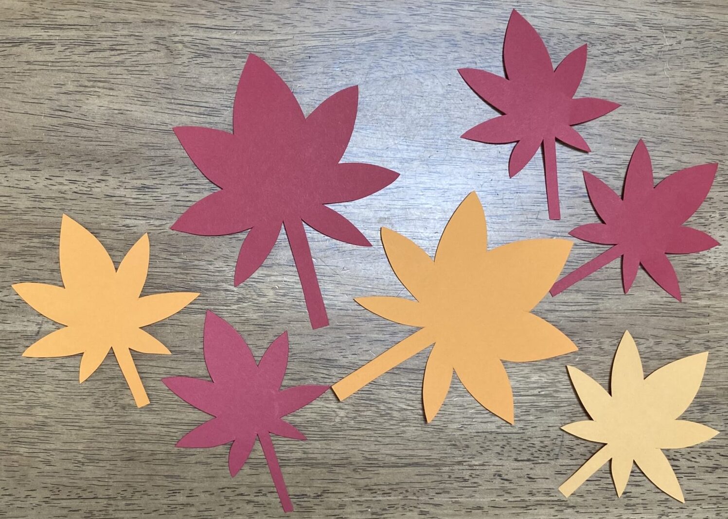 もみじの壁面飾り